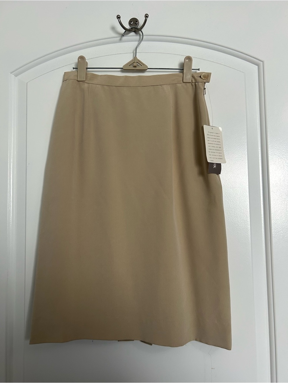 Jones New York 90’s Vintage 100% Silk Midi Skirt size 6 NWT preppy chic y2k